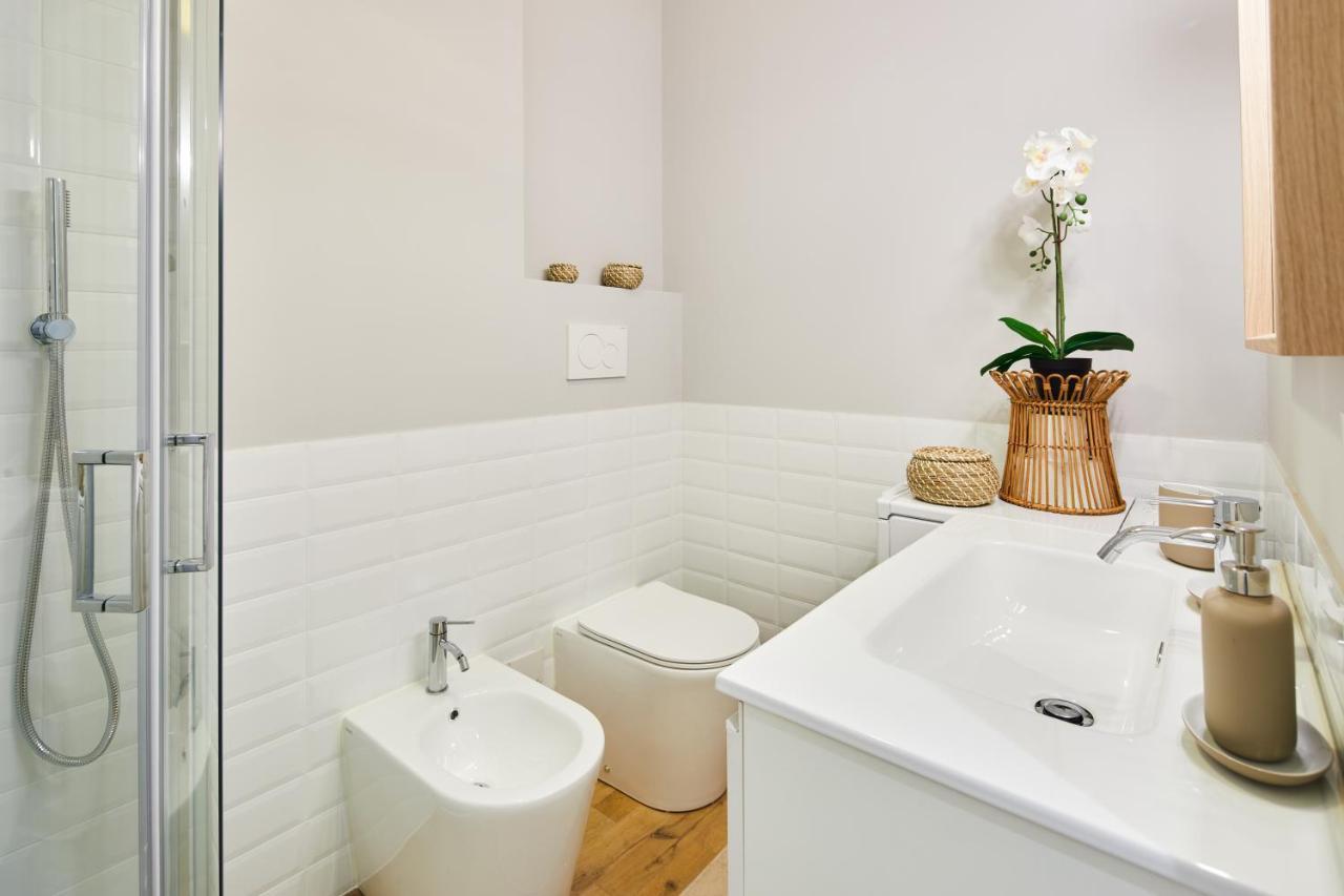 Cenacolo Vinciano-Duomo Luxury Apartment มิลาน ภายนอก รูปภาพ